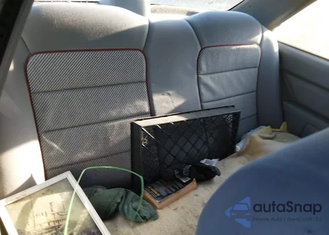 1989 Mercury Topaz Xr5 z USA, uszkodzony, nr VIN 1MEPM33S5KK610161